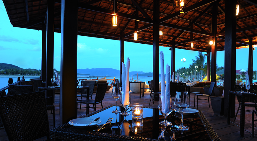 Diamond Bay Resort & Spa